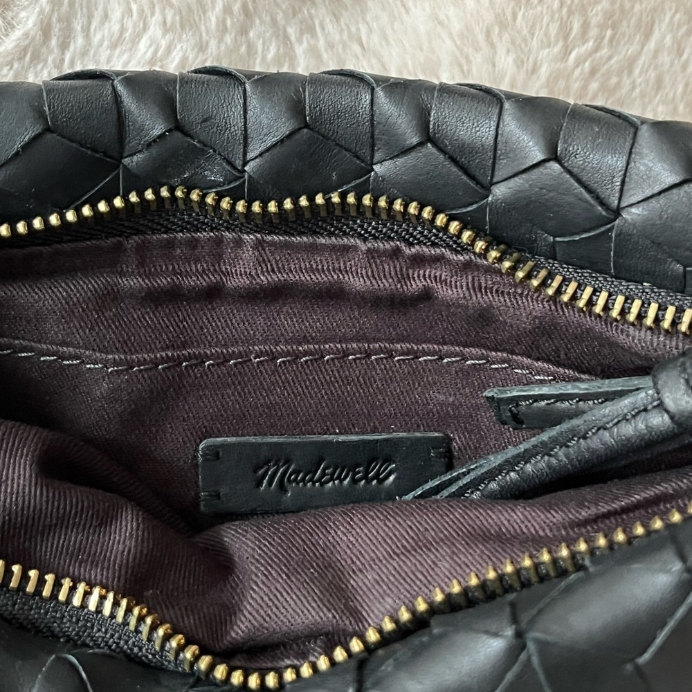 Madewell The Puff Crossbody Bag True Black Woven Leather - Picture 6 of 10